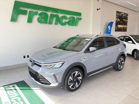 VOLKSWAGEN NIVUS 1.0 200 TSI TOTAL FLEX COMFORTLINE AUTOMÁTICO